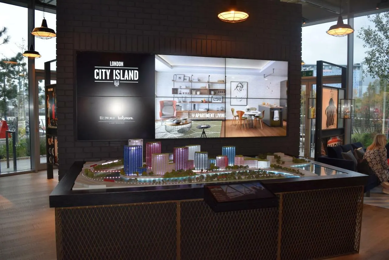 London City Island 3 Bedroom Luxury Apartments, Canary Wharf
